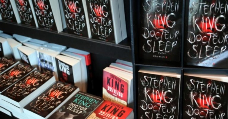 Can I Listen To Stephen King Audiobooks On A Smart Speaker?