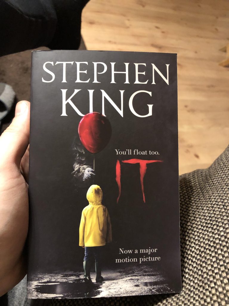Can I Read Stephen King Books If I’m Not A Native English Speaker?
